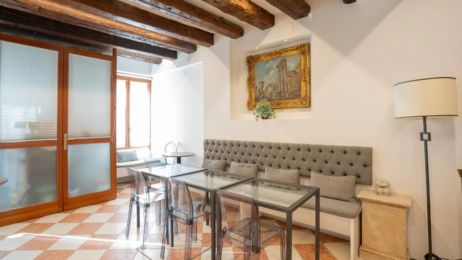 Alla Corte Rossa Veneza 3*,