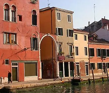 Alla Corte Rossa Venise 3*,  Italie